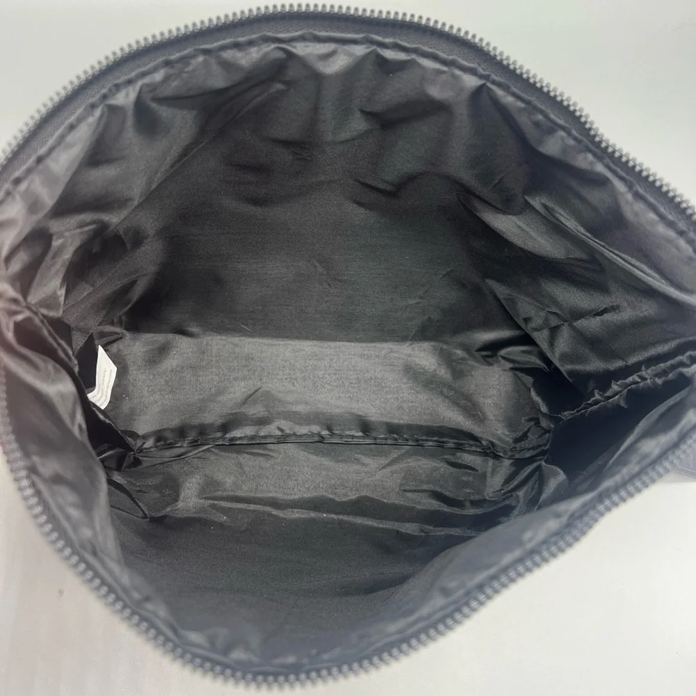 Ed hardy rhinestone skull and roses cosmetics bag